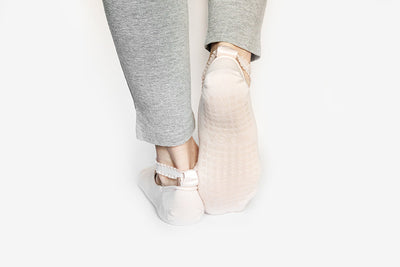 Lace Yoga Socks - Black Silver