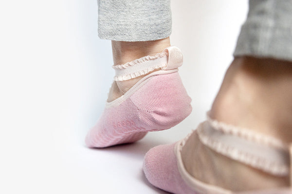 Lace Yoga Socks - Black Silver