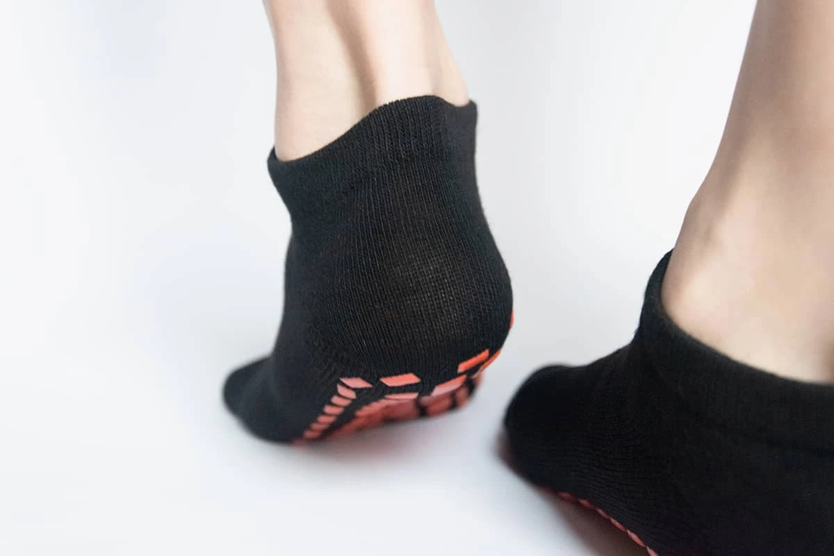 Delaman Yoga Socks Professional Adult Antisdrucciolo Allenamento Fitness Yoga Dancing Socks Shoes 1Pair 