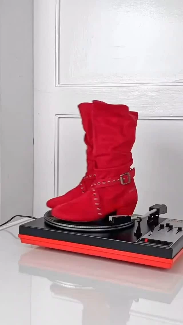 🚨 LAST CALL 🚨 Up to -20% off selected Swayd models.​

Grab deals fast before they’re gone
swaydshoes.com / swayd.eu 🛒🧡

#swayd #swaydshoes #dancewear #danceshoes #dancecommunity #dancestyle #danceoutfit #outfitinspo #dancelover #danceparty #dancelifestyle